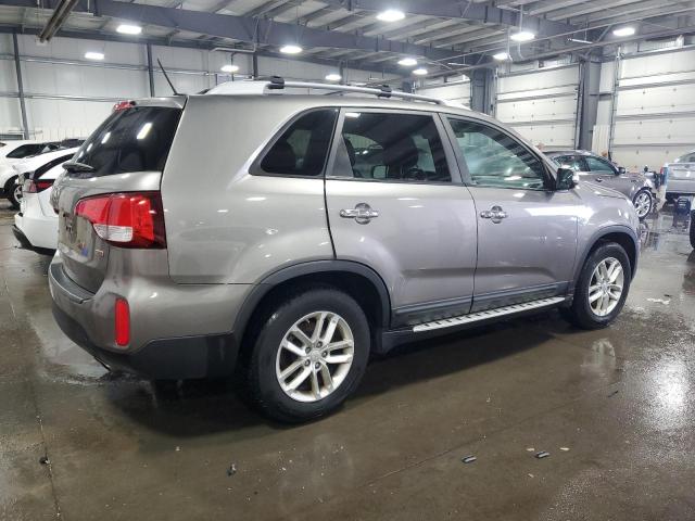 Photo 2 VIN: 5XYKT4A76EG502810 - KIA SORENTO LX 