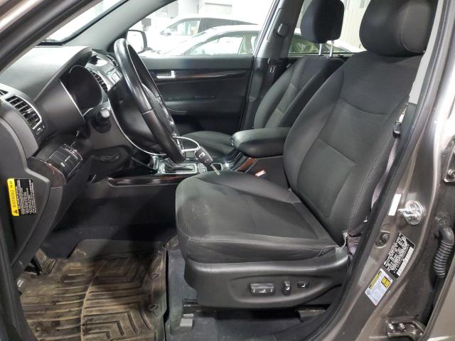 Photo 6 VIN: 5XYKT4A76EG502810 - KIA SORENTO LX 