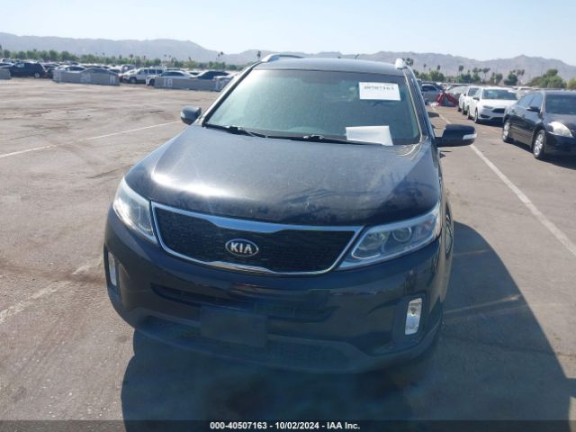 Photo 5 VIN: 5XYKT4A76FG589321 - KIA SORENTO 