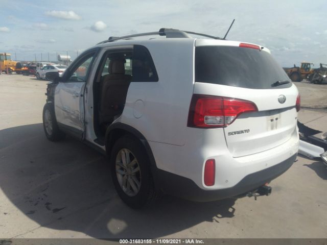 Photo 2 VIN: 5XYKT4A77FG573631 - KIA SORENTO 