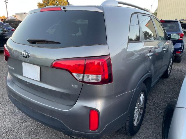 Photo 3 VIN: 5XYKT4A78FG633576 - KIA SORENTO 