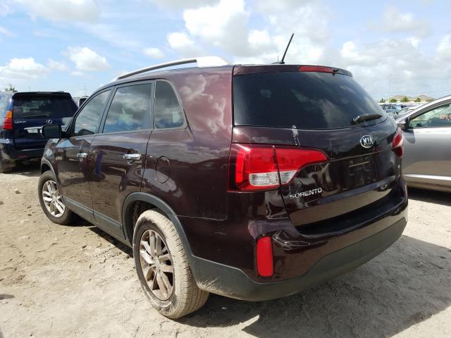 Photo 2 VIN: 5XYKT4A78FG637272 - KIA SORENTO LX 