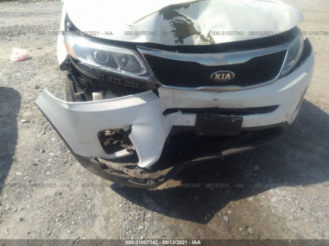 Photo 5 VIN: 5XYKT4A79EG472671 - KIA SORENTO 