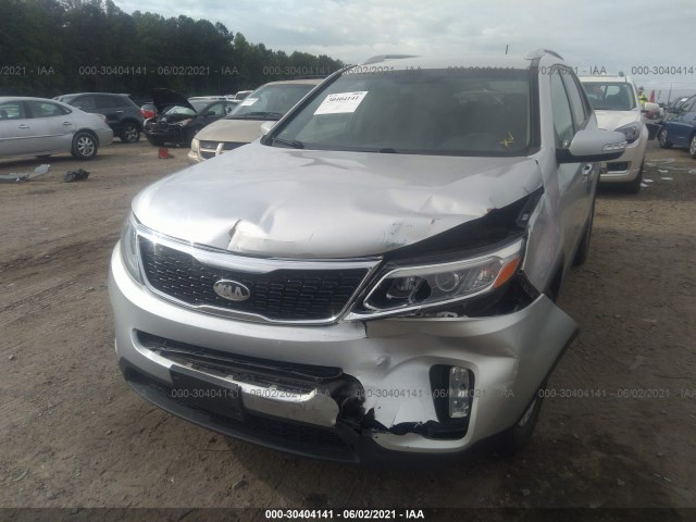 Photo 5 VIN: 5XYKT4A7XEG452008 - KIA SORENTO 