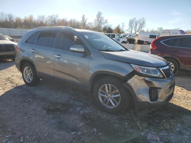 Photo 3 VIN: 5XYKT4A7XFG587457 - KIA SORENTO LX 