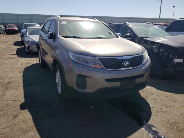 Photo 8 VIN: 5XYKT4A7XFG591475 - KIA SORENTO LX 