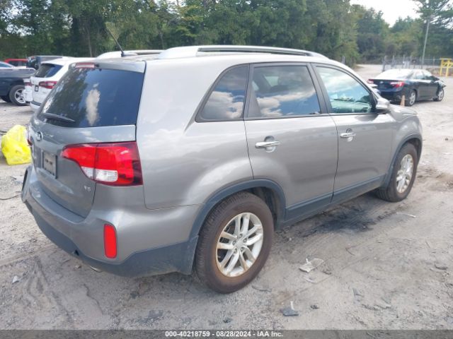 Photo 3 VIN: 5XYKT4A7XFG641629 - KIA SORENTO 