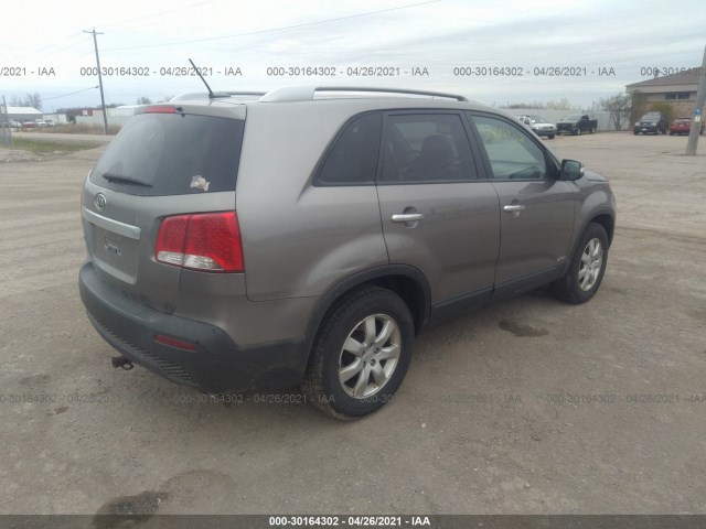 Photo 3 VIN: 5XYKTCA10BG100301 - KIA SORENTO 