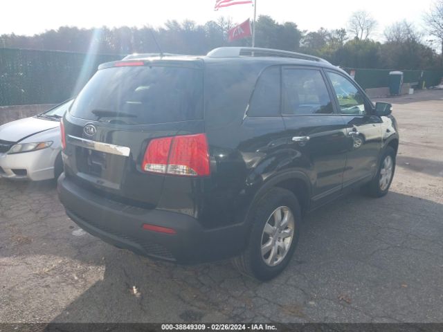 Photo 3 VIN: 5XYKTCA11BG092189 - KIA SORENTO 