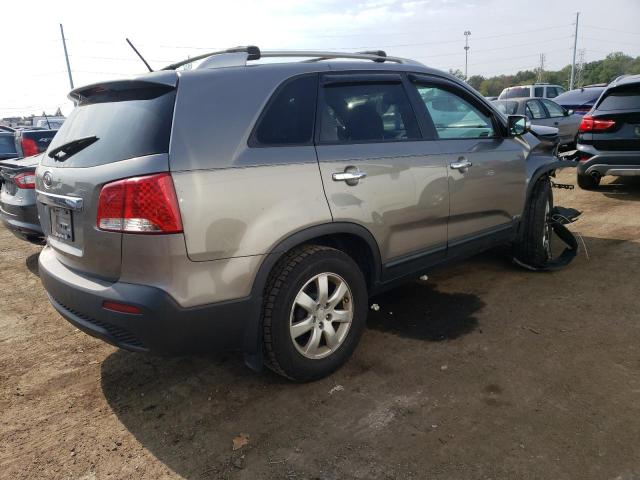 Photo 2 VIN: 5XYKTCA11BG172236 - KIA SORENTO 