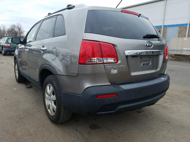 Photo 2 VIN: 5XYKTCA12BG179602 - KIA SORENTO BA 