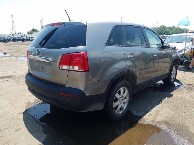 Photo 3 VIN: 5XYKTCA12BG184024 - KIA SORENTO 