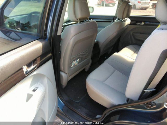 Photo 7 VIN: 5XYKTCA13BG024573 - KIA SORENTO 