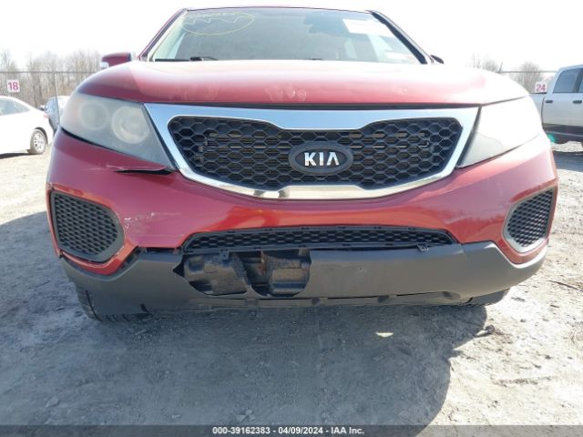 Photo 5 VIN: 5XYKTCA13BG040689 - KIA SORENTO 