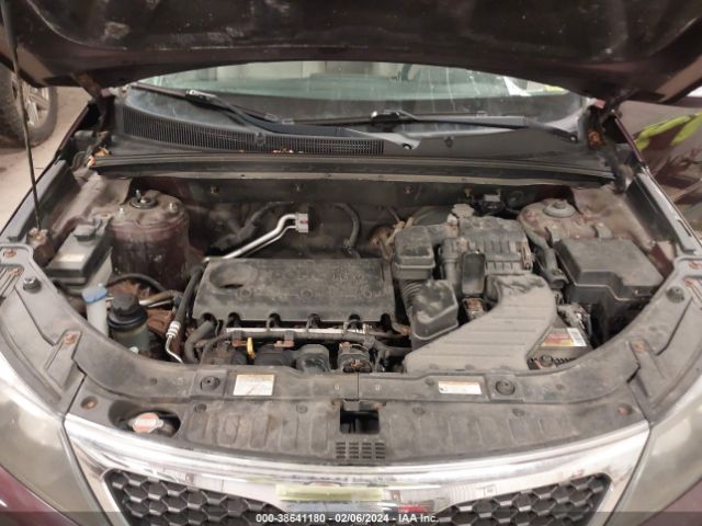 Photo 9 VIN: 5XYKTCA13BG061378 - KIA SORENTO 