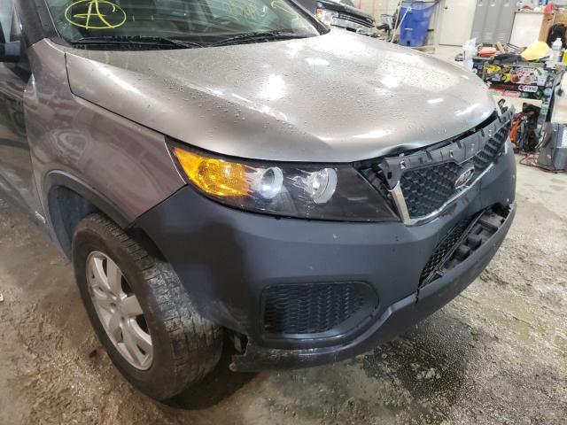 Photo 8 VIN: 5XYKTCA13BG153980 - KIA SORENTO BA 