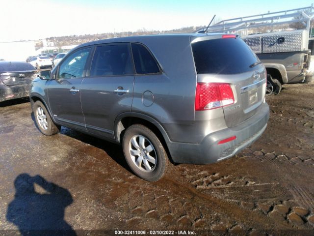 Photo 2 VIN: 5XYKTCA14BG112595 - KIA SORENTO 