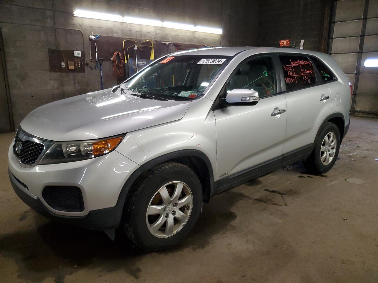 Photo 0 VIN: 5XYKTCA15BG112380 - KIA SORENTO 