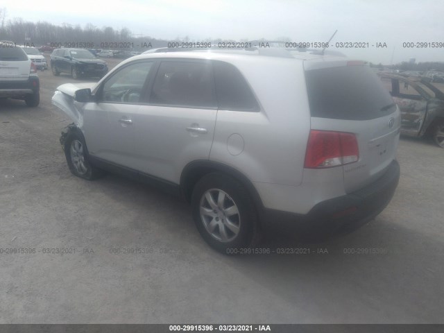 Photo 2 VIN: 5XYKTCA15BG178833 - KIA SORENTO 