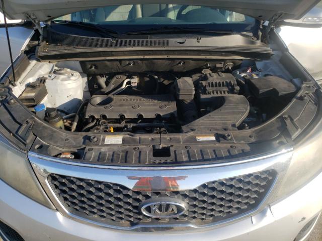 Photo 6 VIN: 5XYKTCA16BG006472 - KIA SORENTO BA 