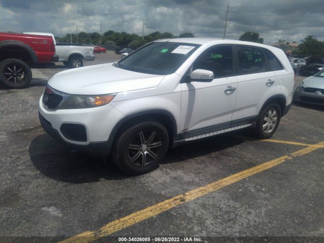 Photo 1 VIN: 5XYKTCA16BG180347 - KIA SORENTO 