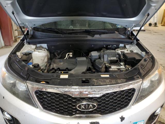 Photo 11 VIN: 5XYKTCA17BG156848 - KIA SORENTO 