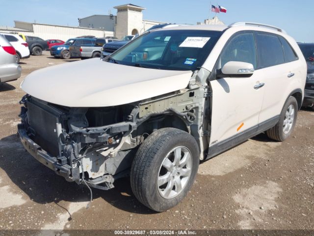 Photo 1 VIN: 5XYKTCA18BG111742 - KIA SORENTO 