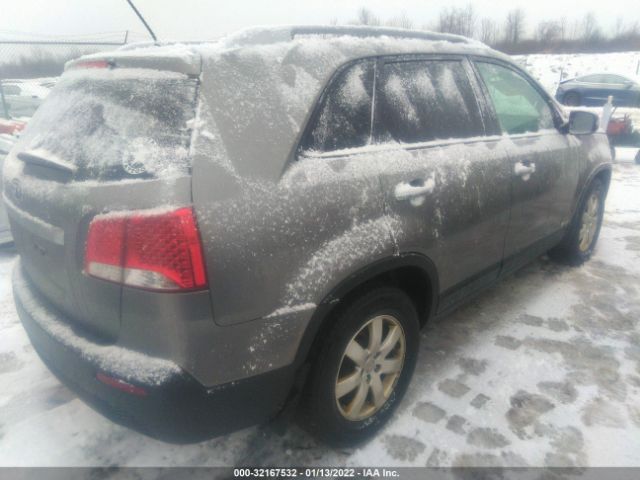 Photo 3 VIN: 5XYKTCA18BG141890 - KIA SORENTO 