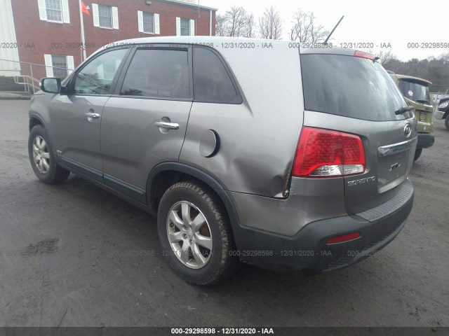 Photo 2 VIN: 5XYKTCA18BG166319 - KIA SORENTO 