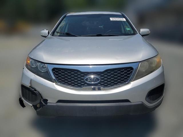 Photo 4 VIN: 5XYKTCA19BG172114 - KIA SORENTO 