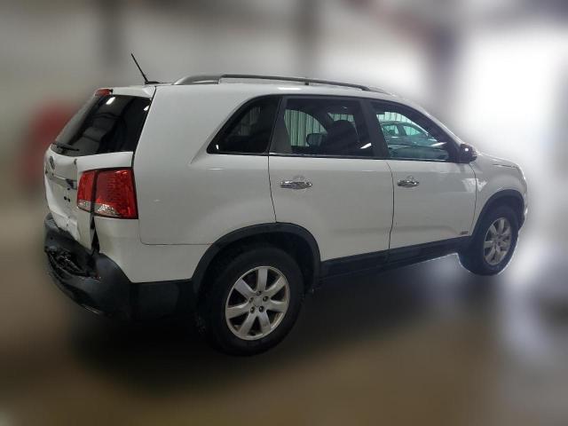 Photo 2 VIN: 5XYKTCA1XBG153720 - KIA SORENTO 