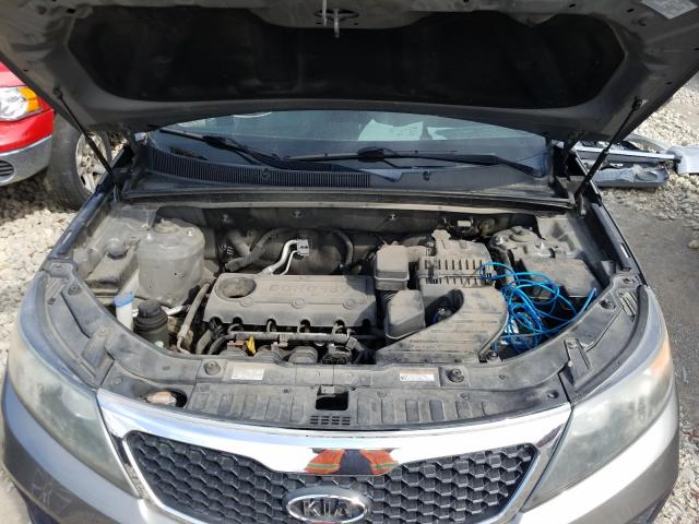 Photo 6 VIN: 5XYKTCA1XBG180593 - KIA SORENTO BA 