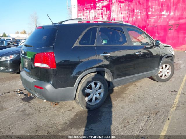 Photo 3 VIN: 5XYKTCA60CG211024 - KIA SORENTO 