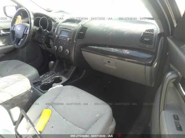 Photo 4 VIN: 5XYKTCA60CG270297 - KIA SORENTO 