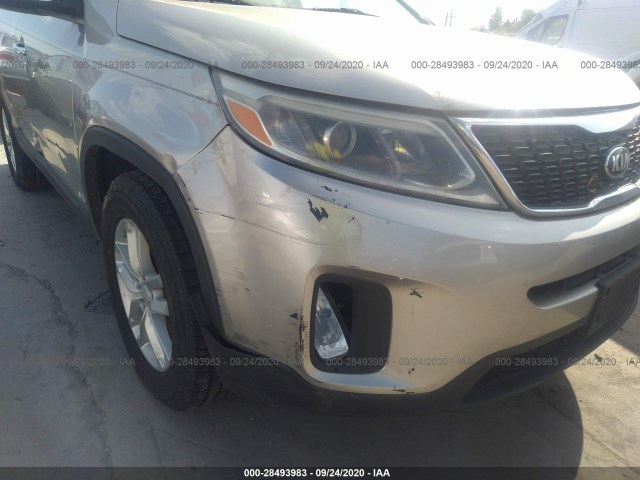 Photo 5 VIN: 5XYKTCA60EG540230 - KIA SORENTO 