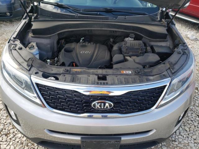 Photo 6 VIN: 5XYKTCA60FG645156 - KIA SORENTO LX 