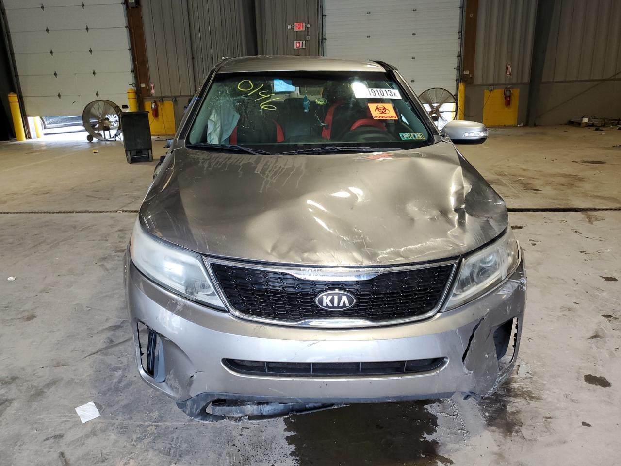 Photo 4 VIN: 5XYKTCA60FG650146 - KIA SORENTO 