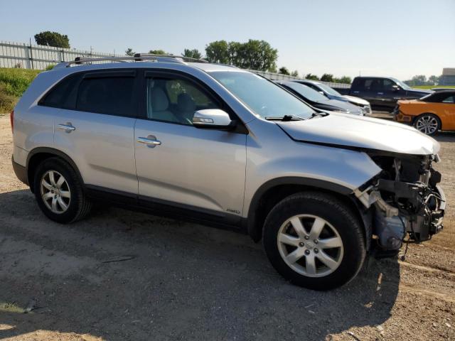 Photo 3 VIN: 5XYKTCA61DG417034 - KIA SORENTO LX 