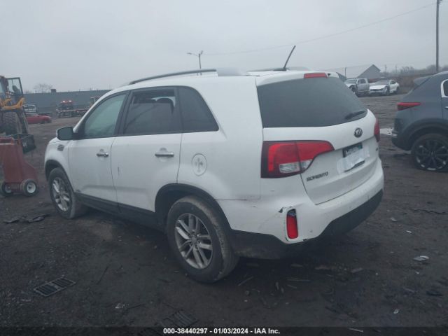 Photo 2 VIN: 5XYKTCA61EG522819 - KIA SORENTO 