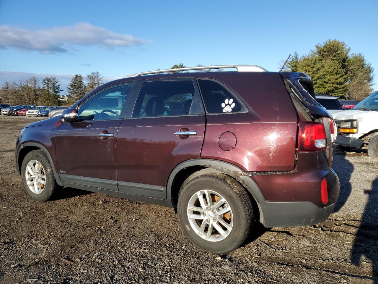 Photo 1 VIN: 5XYKTCA61FG637261 - KIA SORENTO LX 