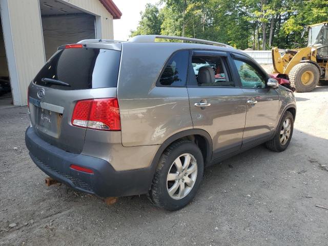 Photo 2 VIN: 5XYKTCA62DG312227 - KIA SORENTO LX 