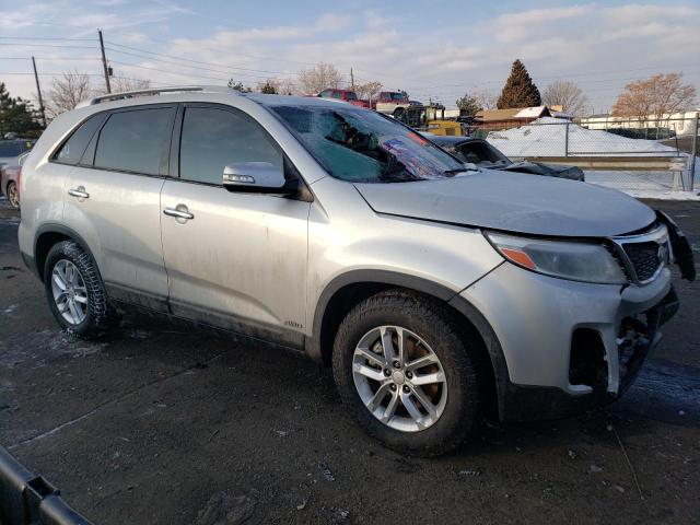 Photo 3 VIN: 5XYKTCA62EG439464 - KIA SORENTO LX 