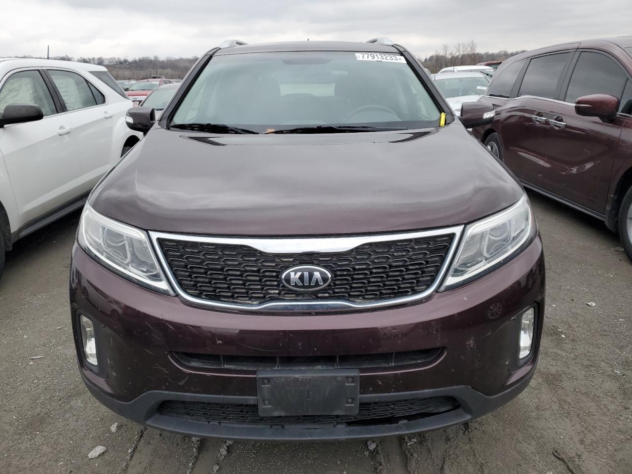 Photo 4 VIN: 5XYKTCA62FG552610 - KIA SORENTO 