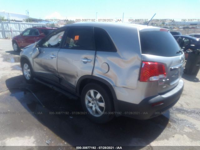 Photo 2 VIN: 5XYKTCA63CG308914 - KIA SORENTO 