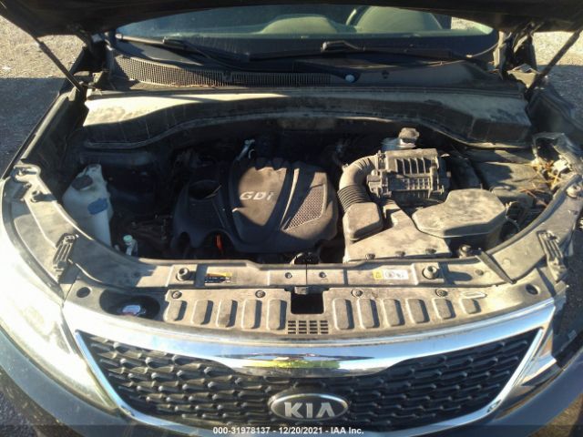 Photo 9 VIN: 5XYKTCA63EG450229 - KIA SORENTO 