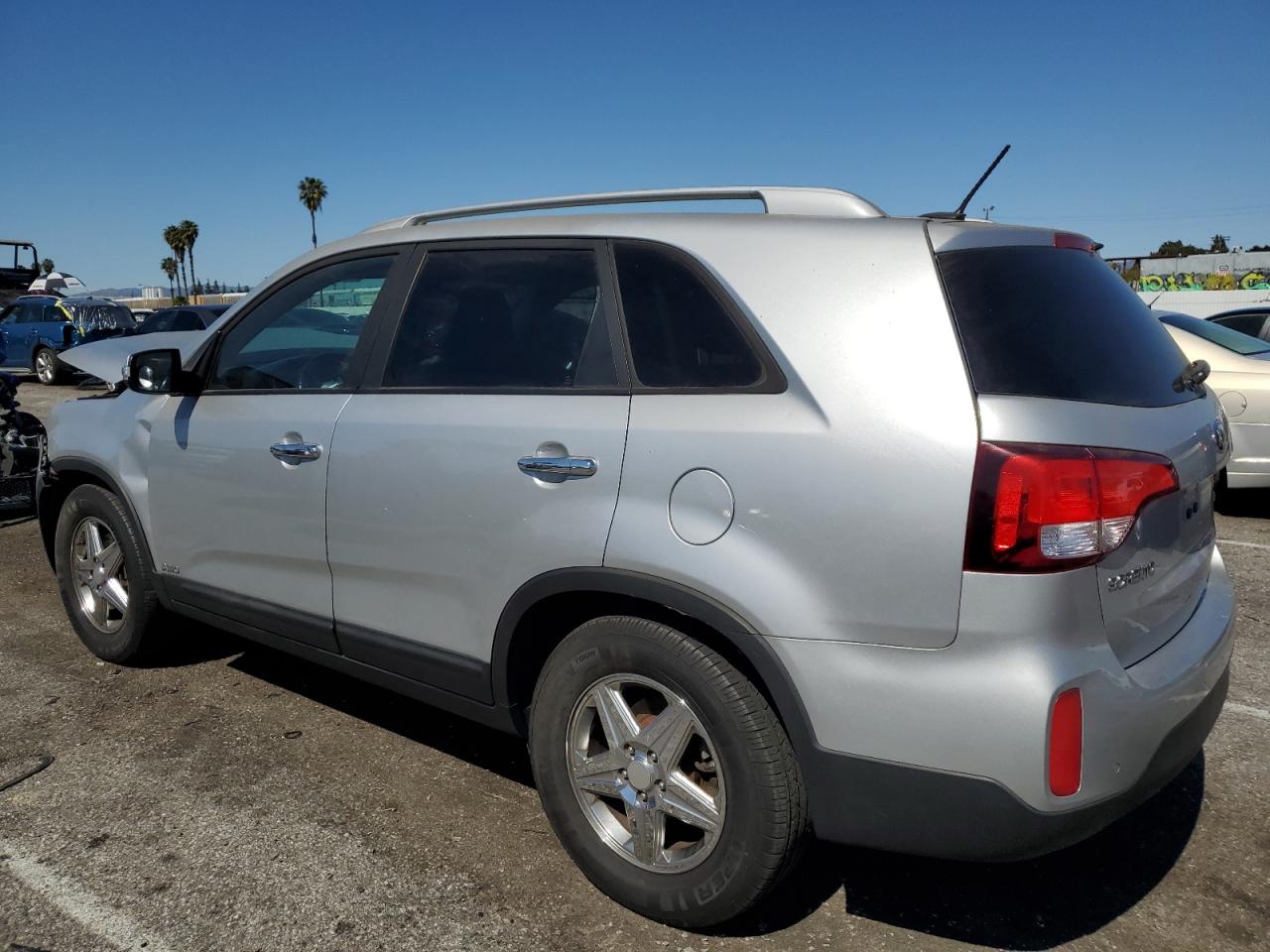 Photo 1 VIN: 5XYKTCA63EG465619 - KIA SORENTO 