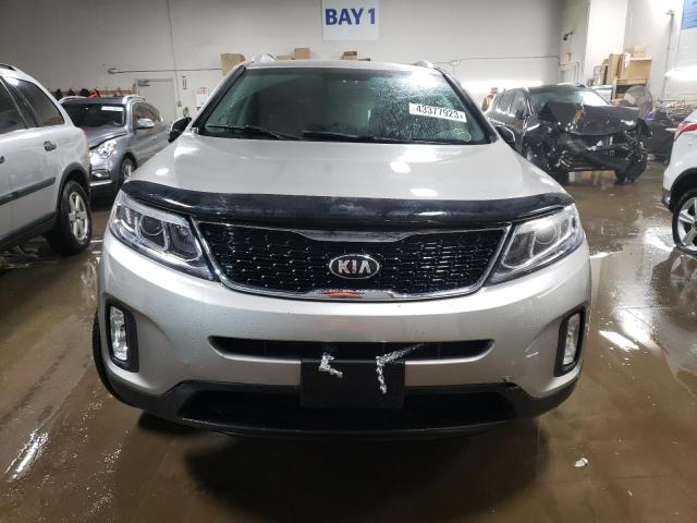 Photo 4 VIN: 5XYKTCA63EG514611 - KIA SORENTO LX 