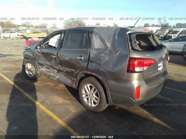 Photo 2 VIN: 5XYKTCA63FG553233 - KIA SORENTO 