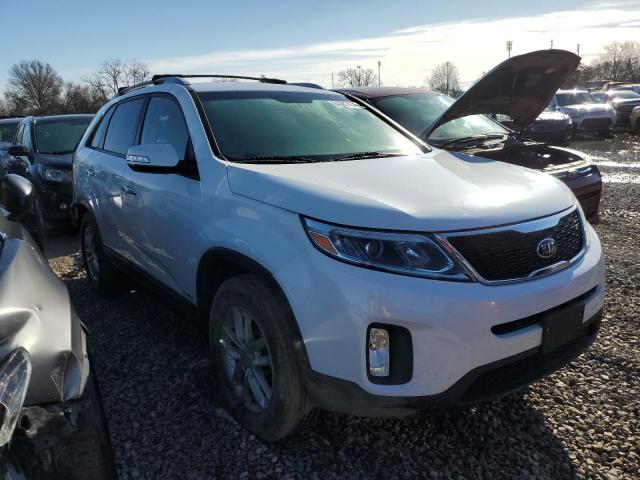 Photo 3 VIN: 5XYKTCA63FG559629 - KIA SORENTO LX 