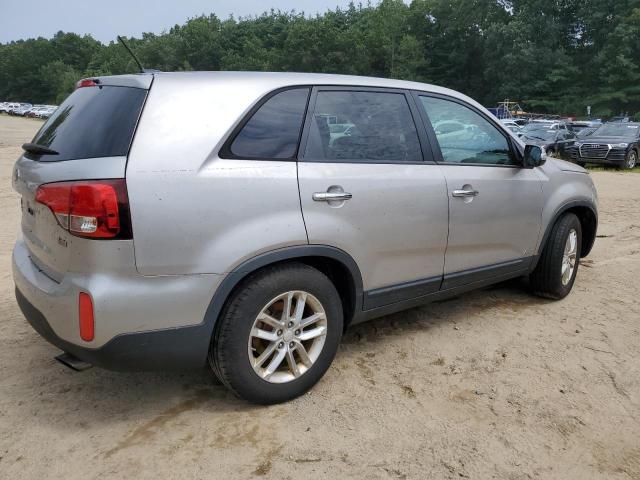 Photo 2 VIN: 5XYKTCA63FG614788 - KIA SORENTO LX 